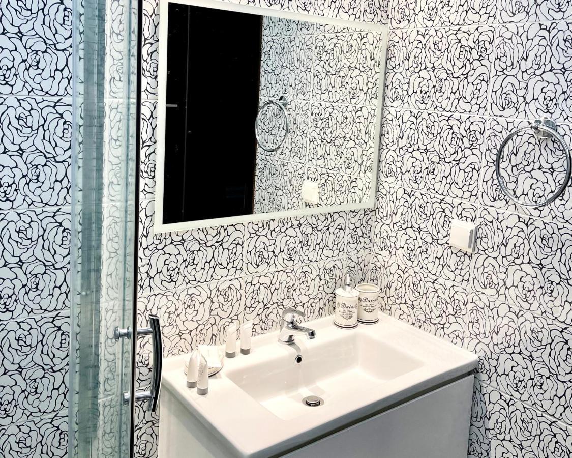 White House Kokas Luxury Apartments Kremastí Buitenkant foto